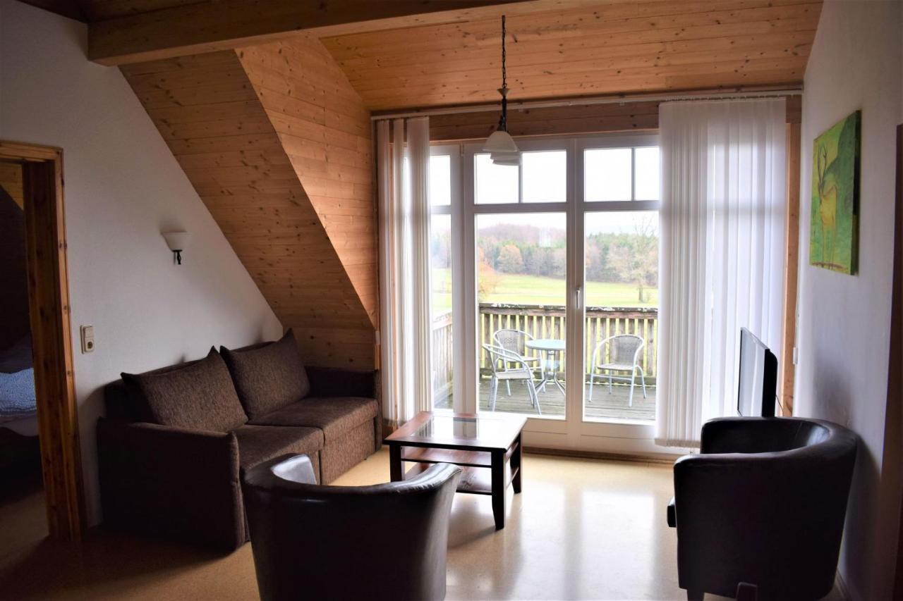 Cäcilienhof Apartment *